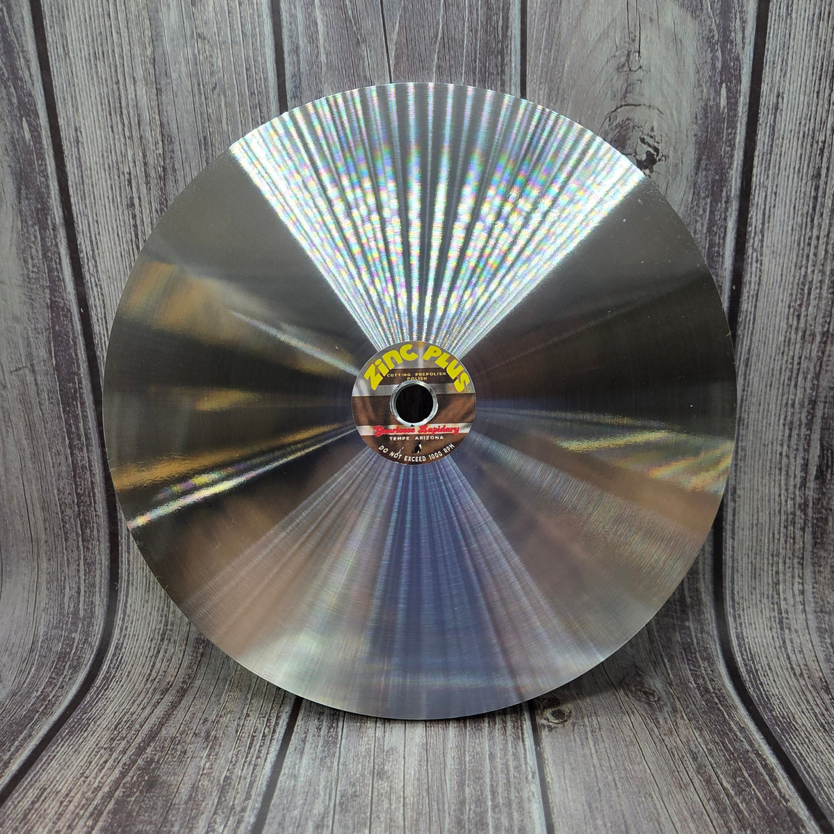 ZINC PLUS™ laminated zinc faceting prepolish lap viewed from above